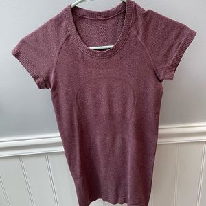 Lululemon swiftly tech short sleeve